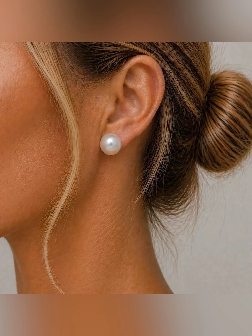 NWT 12mm Minimalist Classic White Faux Pearl Stud Post Earrings Wedding Bridal